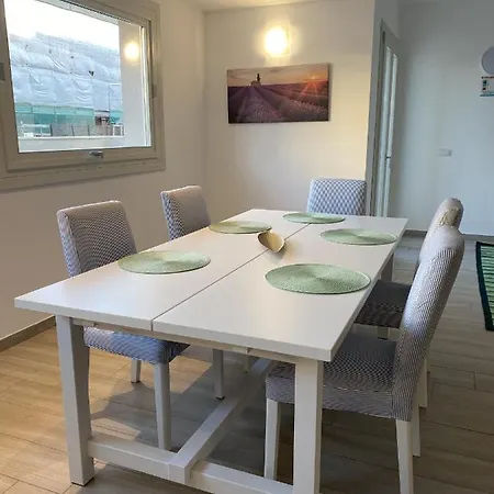 Casa Emali Όλμπια